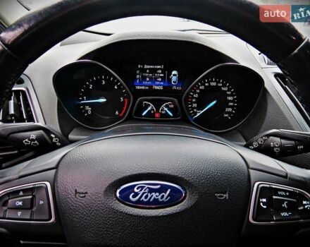 Серый Форд Куга, объемом двигателя 2 л и пробегом 180 тыс. км за 17700 $, фото 7 на Automoto.ua