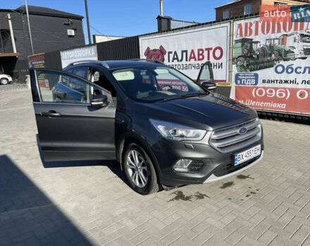 Форд Куга 2019 в Шепетовке на Automoto.ua Серый Форд Куга, объемом двигателя 2 л и пробегом 245 тыс. км за 16000 $, фото 13 на Automoto.ua