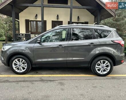 Серый Форд Куга, объемом двигателя 2 л и пробегом 226 тыс. км за 17500 $, фото 16 на Automoto.ua