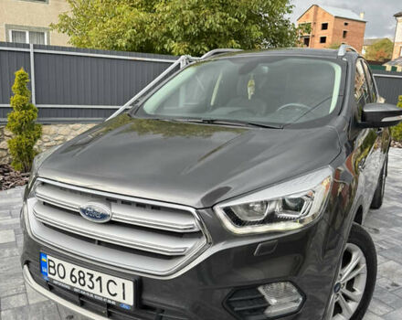 Серый Форд Куга, объемом двигателя 1.5 л и пробегом 51 тыс. км за 19800 $, фото 3 на Automoto.ua