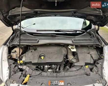 Серый Форд Куга, объемом двигателя 2 л и пробегом 226 тыс. км за 17500 $, фото 42 на Automoto.ua