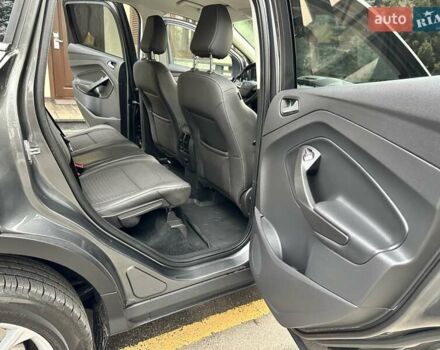 Серый Форд Куга, объемом двигателя 2 л и пробегом 226 тыс. км за 17500 $, фото 39 на Automoto.ua