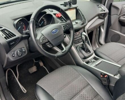 Серый Форд Куга, объемом двигателя 1.5 л и пробегом 171 тыс. км за 14800 $, фото 5 на Automoto.ua