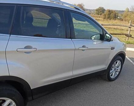 Серый Форд Куга, объемом двигателя 2 л и пробегом 164 тыс. км за 15500 $, фото 52 на Automoto.ua