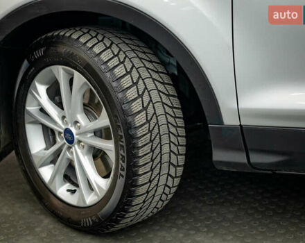 Серый Форд Куга, объемом двигателя 2 л и пробегом 128 тыс. км за 17705 $, фото 7 на Automoto.ua