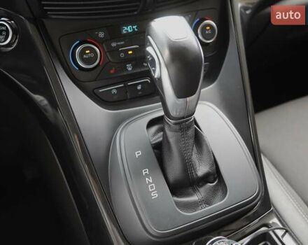 Серый Форд Куга, объемом двигателя 1.5 л и пробегом 166 тыс. км за 16500 $, фото 14 на Automoto.ua