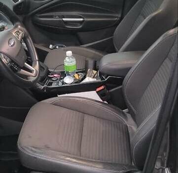 Серый Форд Куга, объемом двигателя 1.5 л и пробегом 101 тыс. км за 18200 $, фото 9 на Automoto.ua