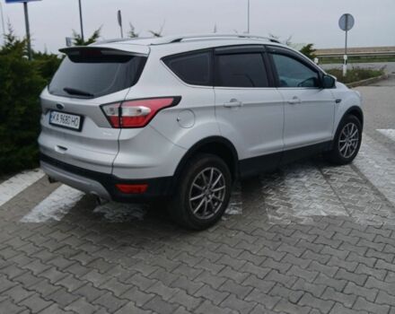 Серый Форд Куга, объемом двигателя 1.5 л и пробегом 171 тыс. км за 14800 $, фото 1 на Automoto.ua