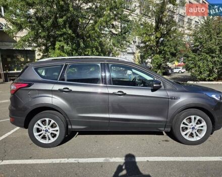 Серый Форд Куга, объемом двигателя 1.5 л и пробегом 35 тыс. км за 21000 $, фото 6 на Automoto.ua