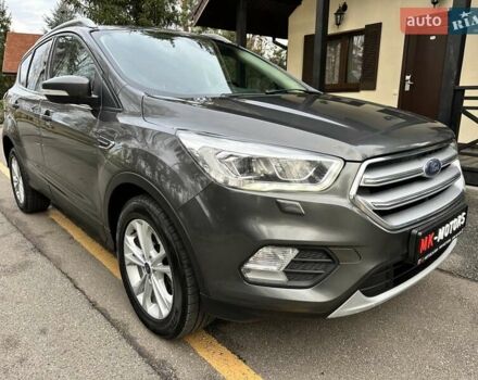 Серый Форд Куга, объемом двигателя 2 л и пробегом 226 тыс. км за 17500 $, фото 7 на Automoto.ua