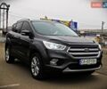 Серый Форд Куга, объемом двигателя 2 л и пробегом 180 тыс. км за 17700 $, фото 1 на Automoto.ua