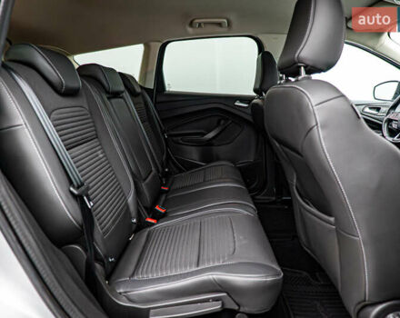 Серый Форд Куга, объемом двигателя 2 л и пробегом 128 тыс. км за 17705 $, фото 19 на Automoto.ua