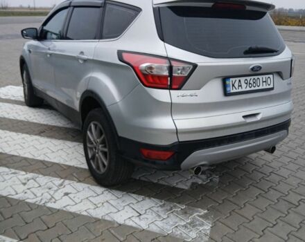 Серый Форд Куга, объемом двигателя 1.5 л и пробегом 171 тыс. км за 14800 $, фото 2 на Automoto.ua
