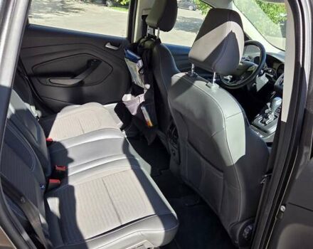 Серый Форд Куга, объемом двигателя 1.5 л и пробегом 35 тыс. км за 21000 $, фото 15 на Automoto.ua