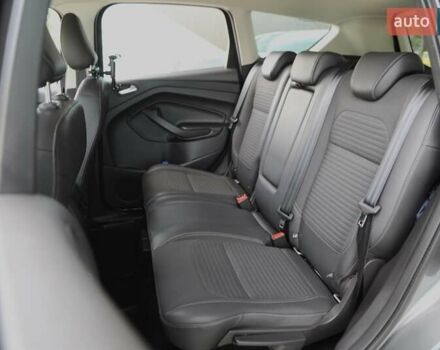 Серый Форд Куга, объемом двигателя 1.5 л и пробегом 166 тыс. км за 16500 $, фото 5 на Automoto.ua