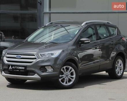 Серый Форд Куга, объемом двигателя 1.5 л и пробегом 166 тыс. км за 16500 $, фото 2 на Automoto.ua