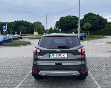 Серый Форд Куга, объемом двигателя 1.5 л и пробегом 134 тыс. км за 17000 $, фото 1 на Automoto.ua