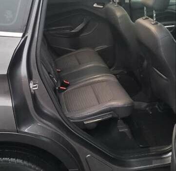 Серый Форд Куга, объемом двигателя 1.5 л и пробегом 101 тыс. км за 18200 $, фото 7 на Automoto.ua