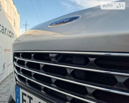 Серый Форд Куга, объемом двигателя 1.5 л и пробегом 106 тыс. км за 21800 $, фото 12 на Automoto.ua