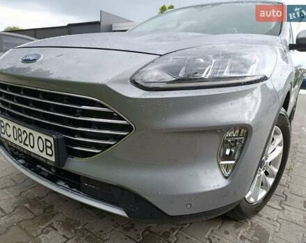 Серый Форд Куга, объемом двигателя 1.5 л и пробегом 54 тыс. км за 22500 $, фото 2 на Automoto.ua