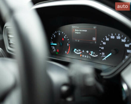 Сірий Форд Куга, об'ємом двигуна 2 л та пробігом 78 тис. км за 23990 $, фото 74 на Automoto.ua
