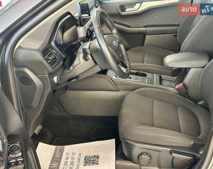 Сірий Форд Куга, об'ємом двигуна 2 л та пробігом 156 тис. км за 24690 $, фото 19 на Automoto.ua