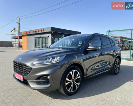 Сірий Форд Куга, об'ємом двигуна 2 л та пробігом 232 тис. км за 23487 $, фото 4 на Automoto.ua