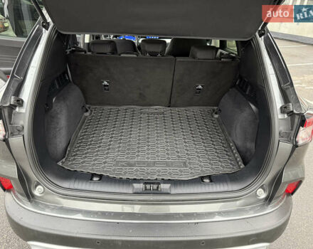 Серый Форд Куга, объемом двигателя 1.5 л и пробегом 68 тыс. км за 22500 $, фото 16 на Automoto.ua