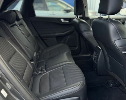 Форд Куга 2021 у Львові на Automoto.ua Сірий Форд Куга, об'ємом двигуна 2.5 л та пробігом 196 тис. км за 20900 $, фото 3 на Automoto.ua