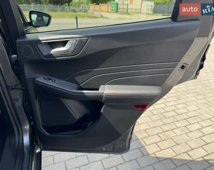Форд Куга 2021 у Червонограде на Automoto.ua Сірий Форд Куга, об'ємом двигуна 2 л та пробігом 232 тис. км за 22470 $, фото 53 на Automoto.ua