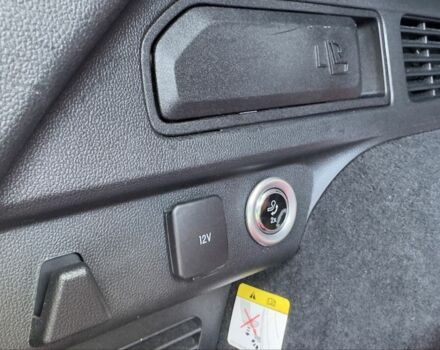 Форд Куга 2021 у Львові на Automoto.ua Сірий Форд Куга, об'ємом двигуна 2.5 л та пробігом 196 тис. км за 20900 $, фото 6 на Automoto.ua