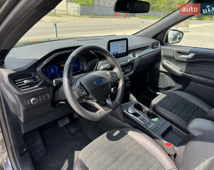 Форд Куга 2021 у Червонограде на Automoto.ua Сірий Форд Куга, об'ємом двигуна 2 л та пробігом 232 тис. км за 22470 $, фото 34 на Automoto.ua