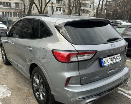 Серый Форд Куга, объемом двигателя 1.5 л и пробегом 61 тыс. км за 27000 $, фото 4 на Automoto.ua