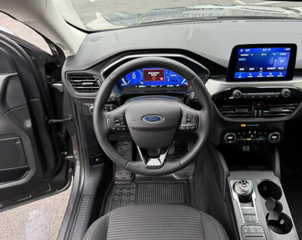 Серый Форд Куга, объемом двигателя 1.5 л и пробегом 68 тыс. км за 22500 $, фото 13 на Automoto.ua