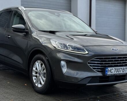 Форд Куга 2021 у Львові на Automoto.ua Сірий Форд Куга, об'ємом двигуна 2.5 л та пробігом 196 тис. км за 20900 $, фото 1 на Automoto.ua