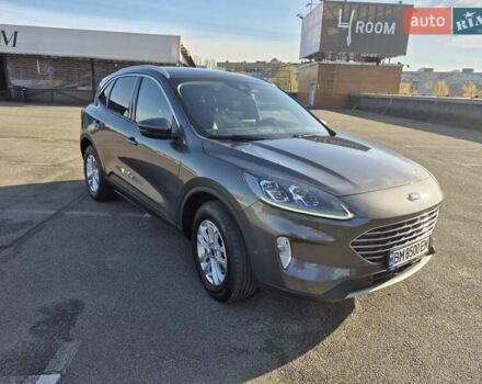 Сірий Форд Куга, об'ємом двигуна 2.49 л та пробігом 27 тис. км за 27200 $, фото 10 на Automoto.ua