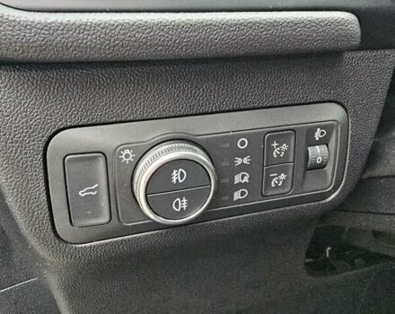 Серый Форд Куга, объемом двигателя 1.5 л и пробегом 43 тыс. км за 15700 $, фото 21 на Automoto.ua