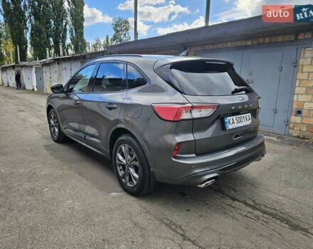 Серый Форд Куга, объемом двигателя 1.5 л и пробегом 43 тыс. км за 15700 $, фото 3 на Automoto.ua