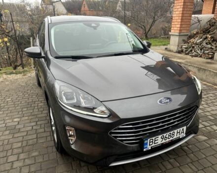 Серый Форд Куга, объемом двигателя 1.5 л и пробегом 26 тыс. км за 24700 $, фото 1 на Automoto.ua