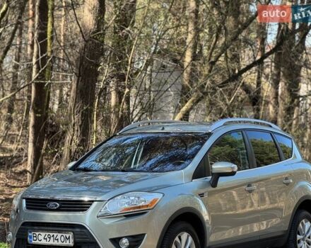 Серый Форд Куга, объемом двигателя 2 л и пробегом 270 тыс. км за 8999 $, фото 1 на Automoto.ua