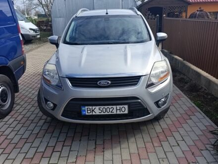 Сірий Форд Куга, об'ємом двигуна 2 л та пробігом 315 тис. км за 8200 $, фото 1 на Automoto.ua