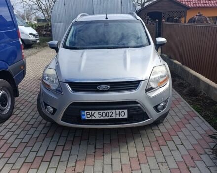 Сірий Форд Куга, об'ємом двигуна 2 л та пробігом 315 тис. км за 8200 $, фото 1 на Automoto.ua