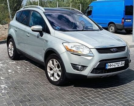 Серый Форд Куга, объемом двигателя 2 л и пробегом 255 тыс. км за 9900 $, фото 1 на Automoto.ua