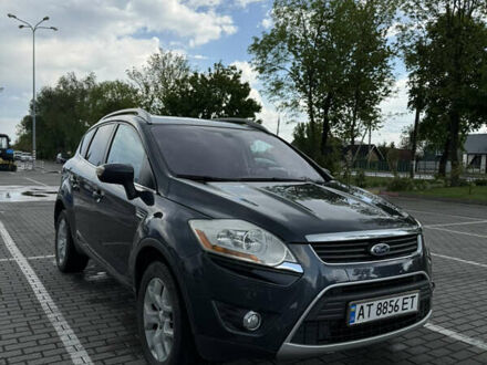 Форд Куга 2008 в Коломые на Automoto.ua Серый Форд Куга, объемом двигателя 2 л и пробегом 222 тыс. км за 9300 $, фото 1 на Automoto.ua