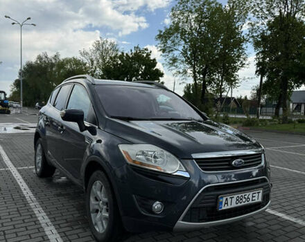 Сірий Форд Куга, об'ємом двигуна 2 л та пробігом 222 тис. км за 9300 $, фото 1 на Automoto.ua