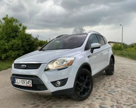 Серый Форд Куга, объемом двигателя 0 л и пробегом 198 тыс. км за 5500 $, фото 1 на Automoto.ua