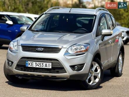 Серый Форд Куга, объемом двигателя 2.52 л и пробегом 115 тыс. км за 9900 $, фото 1 на Automoto.ua