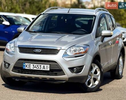 Сірий Форд Куга, об'ємом двигуна 2.52 л та пробігом 115 тис. км за 9900 $, фото 1 на Automoto.ua