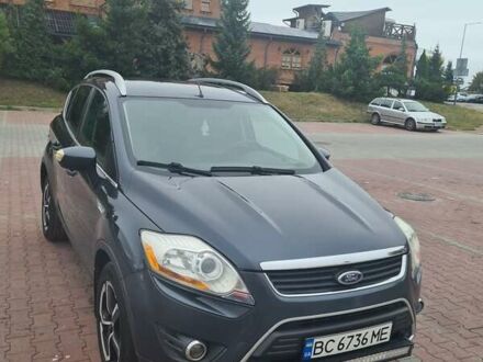 Форд Куга 2010 в Львове на Automoto.ua Серый Форд Куга, объемом двигателя 2 л и пробегом 210 тыс. км за 10100 $, фото 1 на Automoto.ua