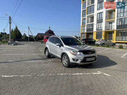 Форд Куга 2010 в Луцке на Automoto.ua Серый Форд Куга, объемом двигателя 2 л и пробегом 269 тыс. км за 9450 $, фото 1 на Automoto.ua